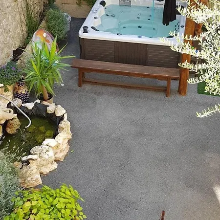 Feriehus Villa.h Garden *